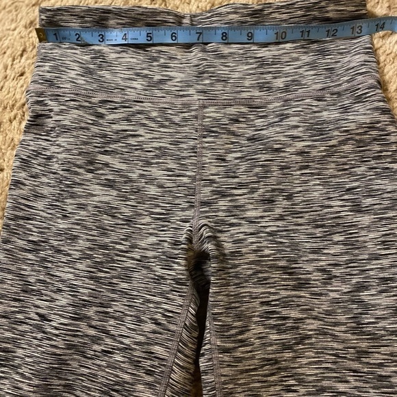 GAP (FIT) Gfast Women's Grey Activewear Leggings  (Size Medium) - Picture 7 of 9